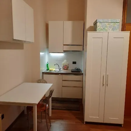 Apartment Monolocale In Con Giardino Vicino Al Centro *